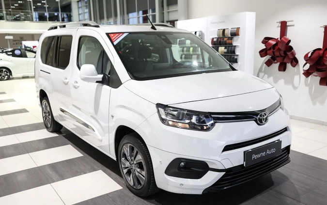 Toyota Proace City Verso cena 115850 przebieg: 110927, rok produkcji 2021 z Kcynia małe 596